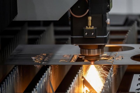 La tôlerie industrielle, un savoir-faire essentiel pour vos projets d'aménagement